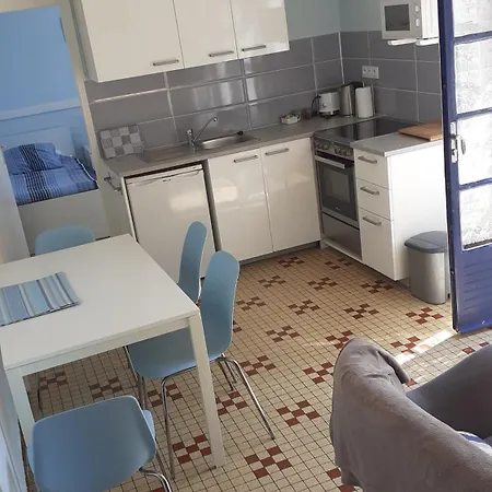 Appartement Tour Rouge Virazeil